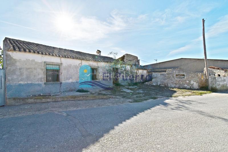 Foto 2e77c0d4-06dc-49c7-be2e-cd56ace70b5c. Casa amb aparcament a Totana