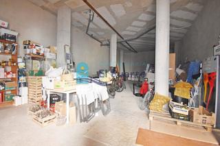 Geschäftsraum in Pescadores. Amplio bajo comercial centrico. ref 1104