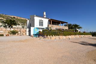 House in Mazarrón Casco Urbano. Espectacular chalet en zona rural muy cerca de la playa. ref 210