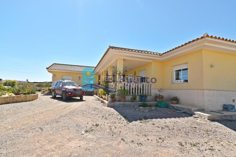 Foto e8def9df-fbab-4f07-bdef-35e93baabc58. Casa espectacular casa de campo en el raiguero, ref 1576 en Totana