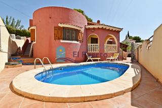 Chalet in Bolnuevo. Chalet con piscina y amplia parcela en bolnuevo  ref 1520