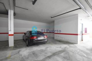 Aparcament cotxe a Los Puertos. Plaza de garaje en mojón hills