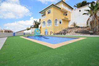 Chalet in Bolnuevo. Chalet con parcela de 600 metros en bolnuevo.