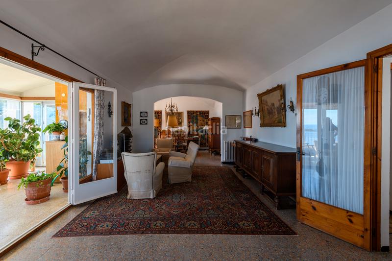 Foto 4bf59a03-3ce5-4398-86d9-4b09393f005b. Casa  con vistas privilegiadas y garaje en Cadaqués
