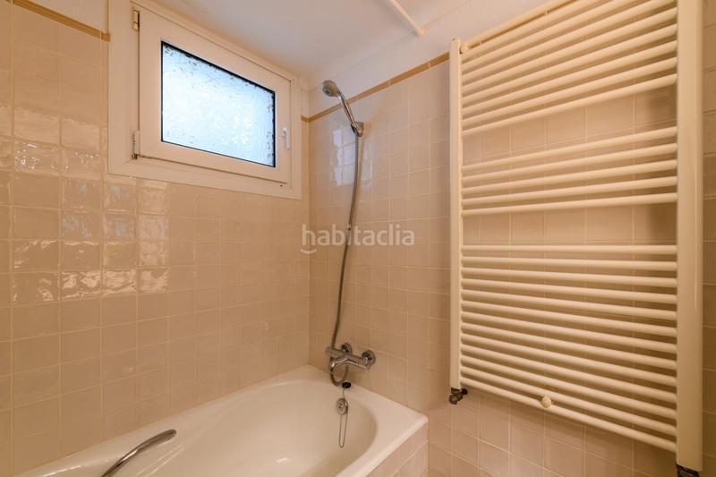 Foto 65989425-ba30-40f2-b699-ec1e8ec8052c. Casa  con vistas privilegiadas y garaje en Cadaqués