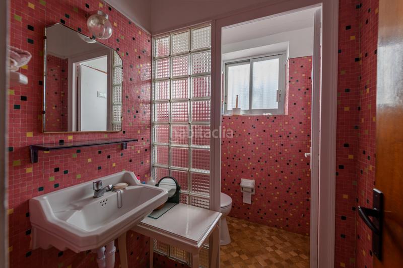 Foto ee4424d4-b0ba-4f78-85e0-307ceddaadc4. Casa  con vistas privilegiadas y garaje en Cadaqués