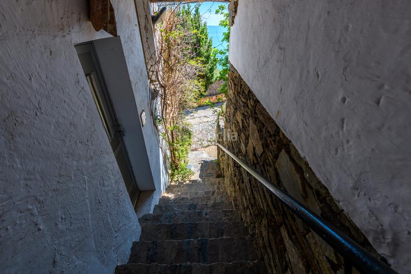 Foto f3a72415-46a5-4b13-9fc2-0d16558fae5f. Casa  con vistas privilegiadas y garaje en Cadaqués