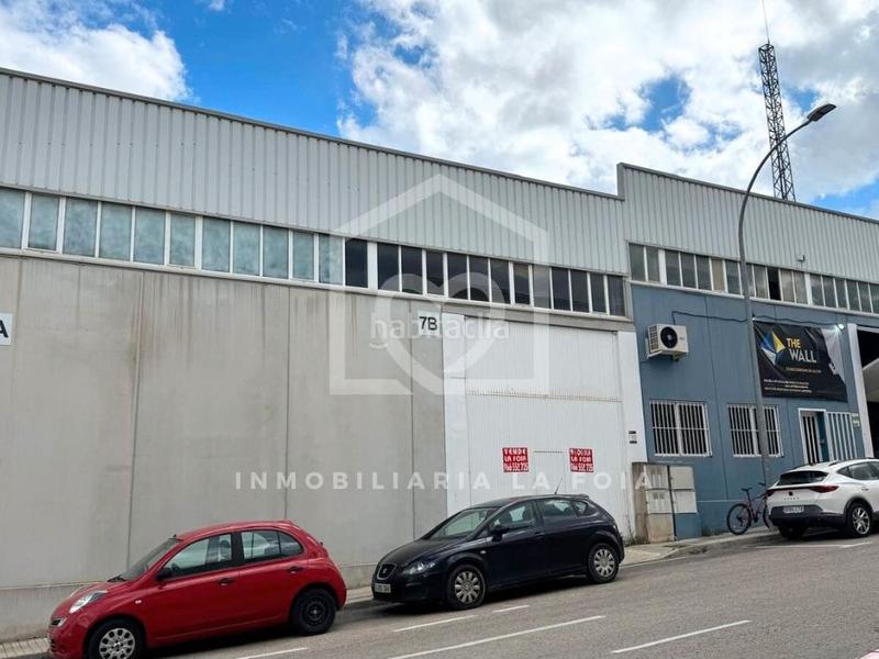 Foto 51611300-e2be-4d89-b35d-240526fdf75a. Fabrikhalle in carrer filà asturians 7 in Centre-Zona Alta Alcoi