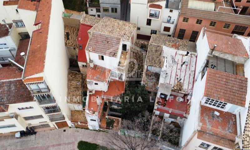 Foto d482fd31-2233-4e4d-89de-e158a87e6ca3. Terrain résidentiel dans carrer riu de les caixes 57 dans Ibi