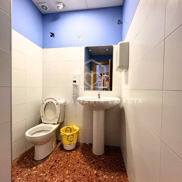 Foto fbe132c2-ca75-42bb-8e7a-dc135cf81a53. Transfer business premise in carrer alacant 25 in Ibi