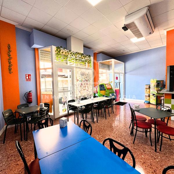 Foto ac04f2dd-07ed-4ecc-bea6-eb1a86d2e147. Trapasso locale commerciale in carrer alacant 25 in Ibi