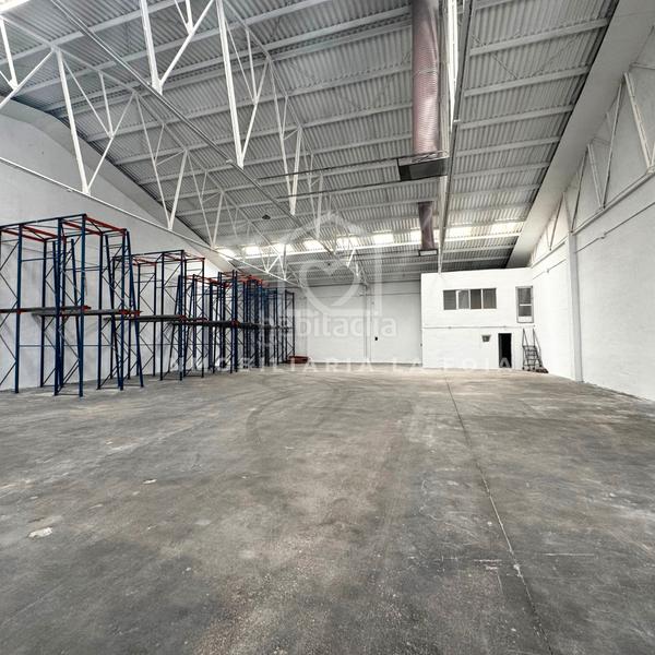 Foto 9121451f-125b-43a5-817c-d5391cb03574. Rent industrial building in Ibi