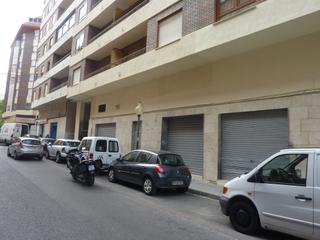 Affitto Locale commerciale in Avinguda de la pau 18. Local comercial en alquiler en avenida de la paz, ibi