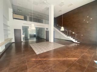 Rent Business premise  Avenida de juan carlos i. Local en alquiler avenida juan carlos i