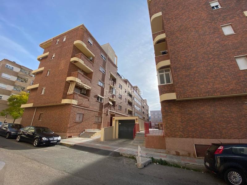 Foto 7dbb637e-1430-433a-b87f-46f4683b8d97. Parking voiture dans calle antonio machado 11 dans Ibi