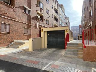 Aparcament cotxe a Calle antonio machado 11. 2 garajes juntos en calle antonio machado. ibi