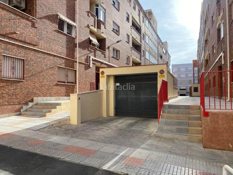 Foto c8ada80f-9cb7-4d80-8dc5-cfd4677087c6. Parking voiture dans calle antonio machado 11 dans Ibi