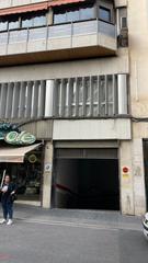 Parking voiture à Carrer alemania 34. Garajes en pleno centro de alicante, buena maniobra