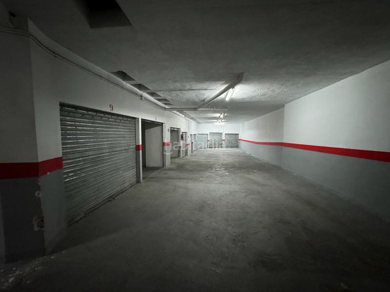 Foto f730f8b7-49eb-4d8f-bdd0-e768546994a2. Parking voiture dans carrer tIbi 13 dans Ibi