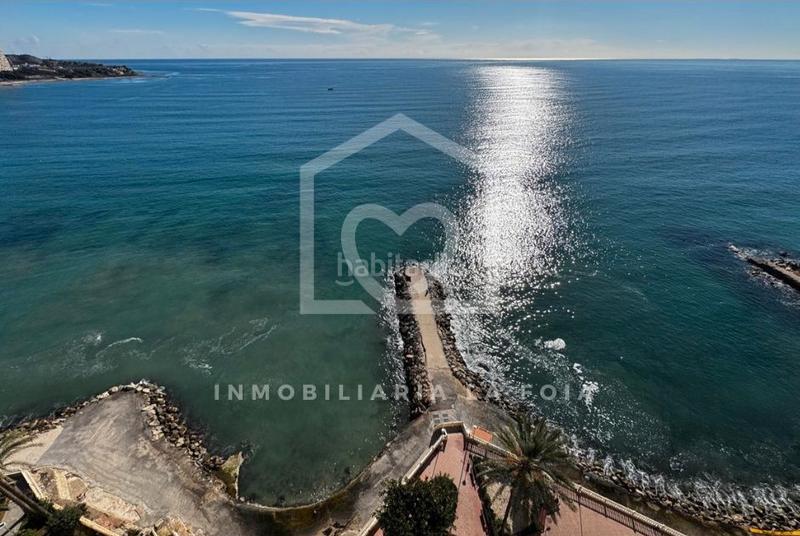 Foto 9936fe7e-395a-40af-b39c-34c0f7afd0fc. Piso en carrer sol naixent 18b lujo frente al mar – vive la experiencia única de la costa alicantina ??? en Alicante
