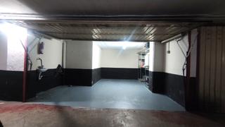 Parking coche en Urola kalea 2
