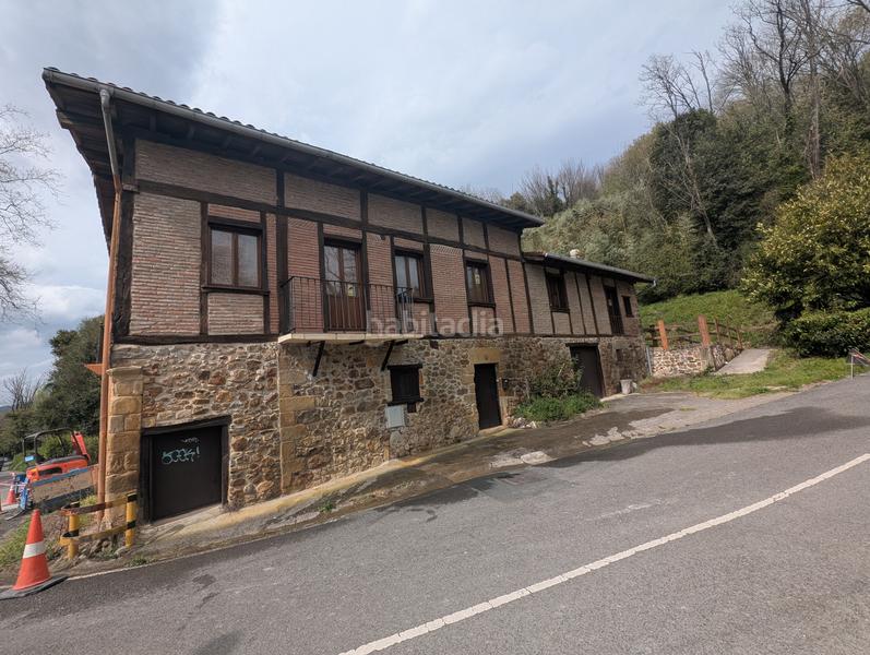 Foto 209bee11-4249-4905-b1e1-8b7b29b8d228. Country house with fireplace heating parking in Loiola Donostia - San Sebastián