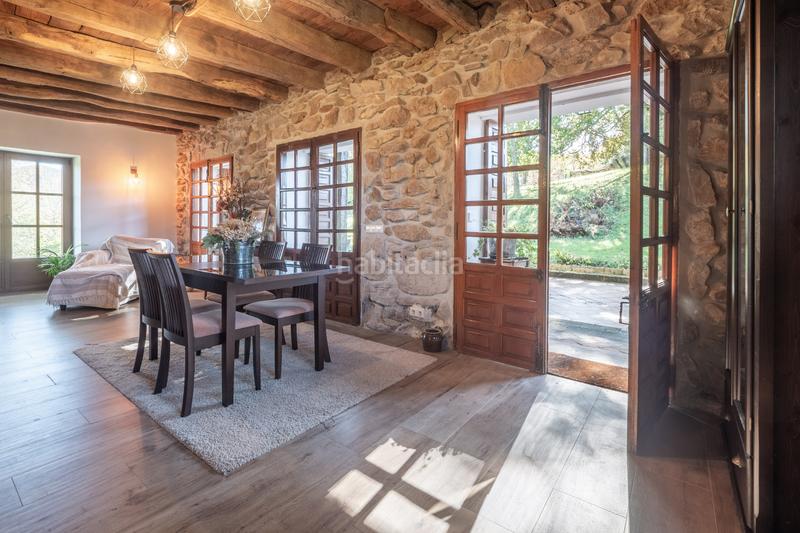 Foto ddc3e6ad-09e4-4308-a4cb-8f36b8c4bcbf. Masía en Oiartzun