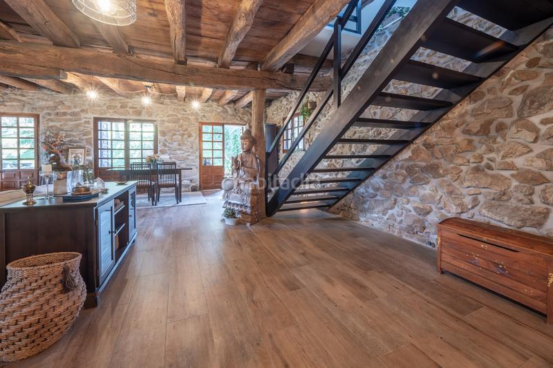 Foto e769c2b8-fd1f-4ee0-b382-761ca133f99c. Masía en Oiartzun