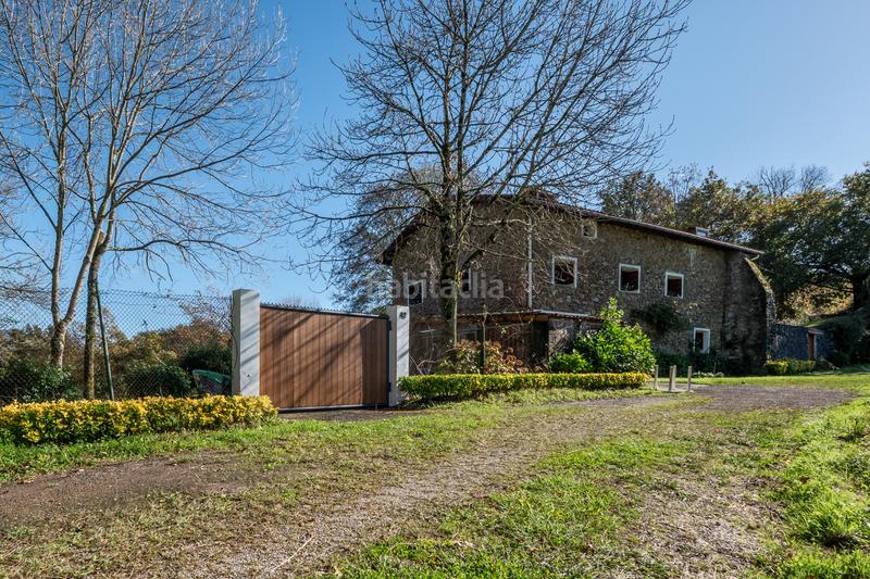 Foto eaeccb8a-fc92-4e66-b966-991ea7db7528. Masía en Oiartzun