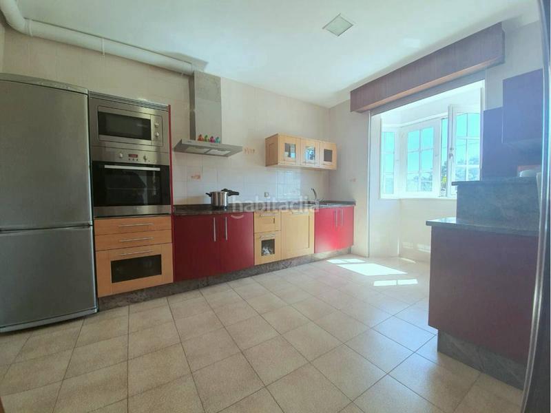 Foto 442b844c-3022-4a51-8394-7a348f5ee177. Rent semi detached house with heating parking in Adina - Portonovo Sanxenxo