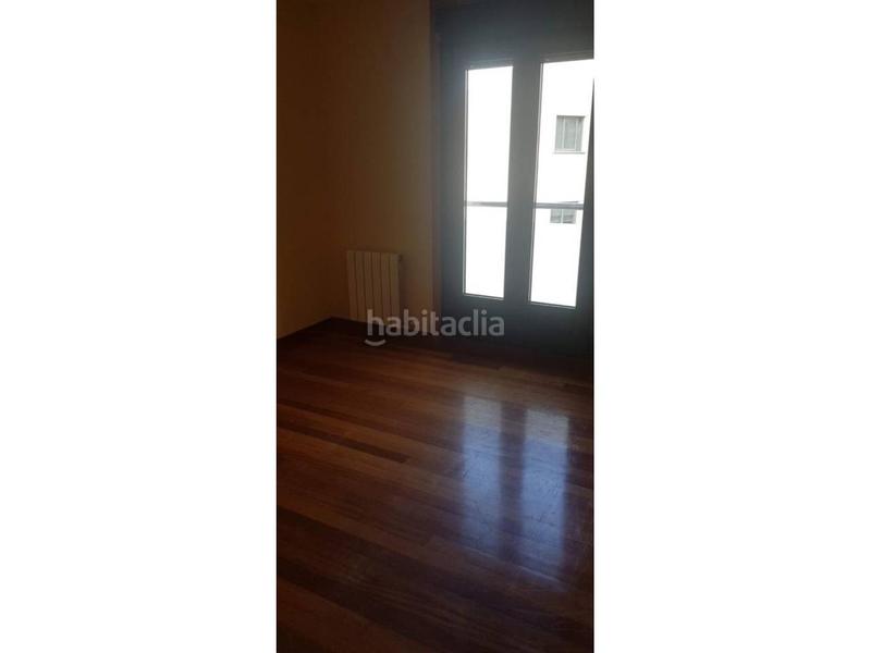 Foto c86e4e76-d184-424a-940d-fd4f66af516d. Appartamento con riscaldamento parcheggio in Poio