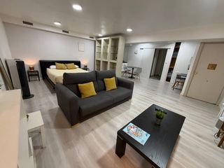 Estudi  Calle cánovas del castillo. Estudio en venta en casco vello, vigo