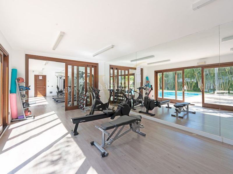 Foto 144d038b-488d-4e8a-956c-73f8a8b9a0a9. Apartament amb piscina a Seghers Estepona