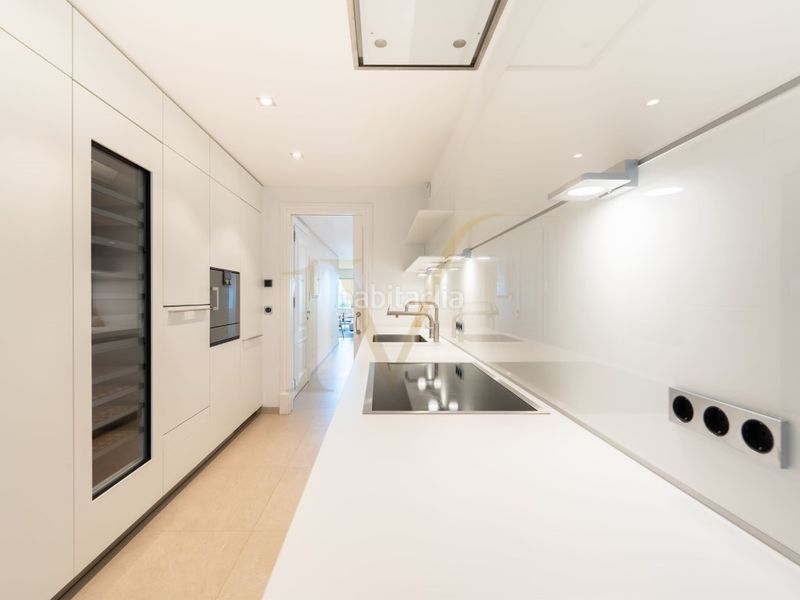 Foto 547af6ae-937d-4825-99ae-aa9c9df66108. Apartament amb piscina a Seghers Estepona