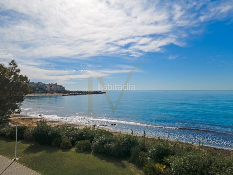 Foto 5cd38845-f03b-4a47-97ed-1a00588668c2. Apartament amb piscina a Seghers Estepona