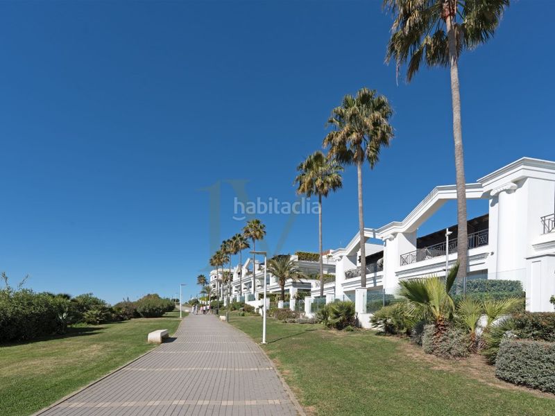 Foto b904f4f8-1c72-47ca-96f8-8388482d0822. Apartament amb piscina a Seghers Estepona