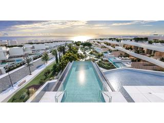 Apartament  N/a. Lujo frente al mar en las chapas, marbella un proyecto irrepetib