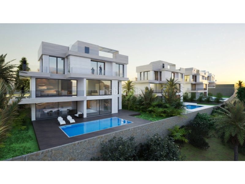 Foto fc96a1d4-27a2-45c8-8908-a748042435a4. Casa amb piscina a Estepona golf Estepona