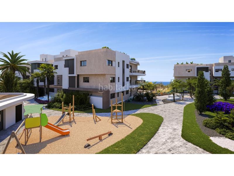 Foto 3ea15003-f583-40e5-bbda-beea9b579b09. Casa amb aparcament piscina a La Concha - Resina Golf Estepona