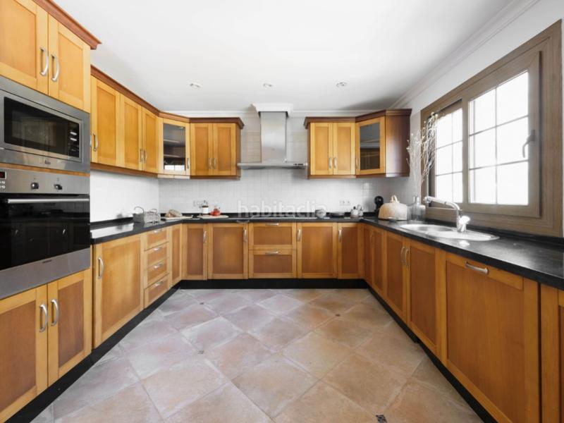 Foto 57c71597-80c7-44da-aa60-1830c2207303. Casa amb aparcament piscina a Cancelada Estepona