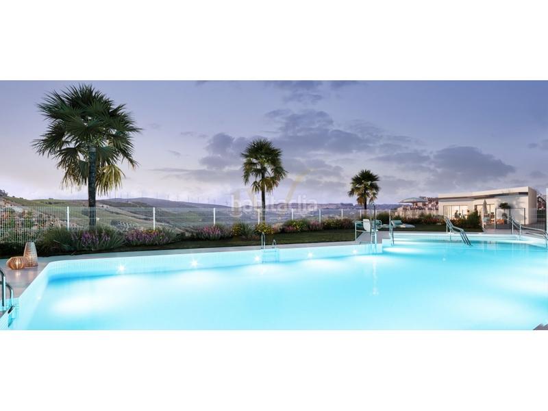 Foto 773e99a7-bfae-4819-b6a2-19b35c124e00. Apartament amb aparcament piscina a La Duquesa Manilva