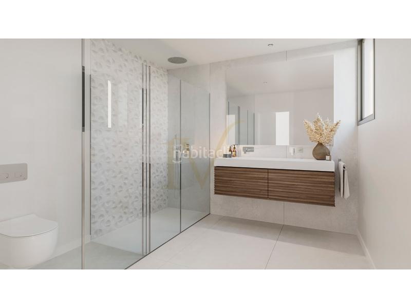 Foto ec77907e-4ce7-4fa3-a0cc-8eb0057ba5a8. Appartement avec parking piscine dans bahía de Marbella Marbella