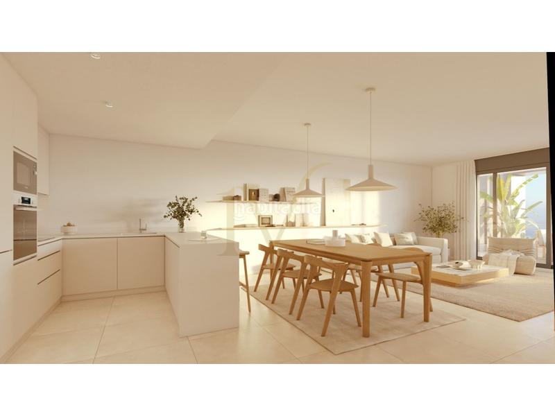 Foto 268e3f27-b288-419c-9cbf-32b0450520bb. Apartamento s de lujo con vistas panorámicas en Estepona