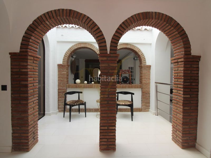 Foto cd7de0e3-459a-44e4-8ceb-656211e1b7f7. Casa amb aparcament a Hacienda Torrequebrada Benalmádena