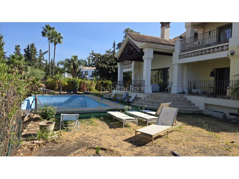 Foto 0727b55f-4fb7-4134-8395-6823115cce4a. Casa villa para reformar cerca del golf el paraíso en Estepona