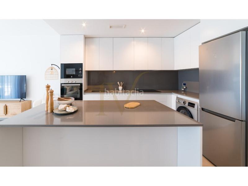 Foto f9130403-923c-4347-b3fe-29c584d86d91. Appartement avec parking piscine dans Cancelada Estepona