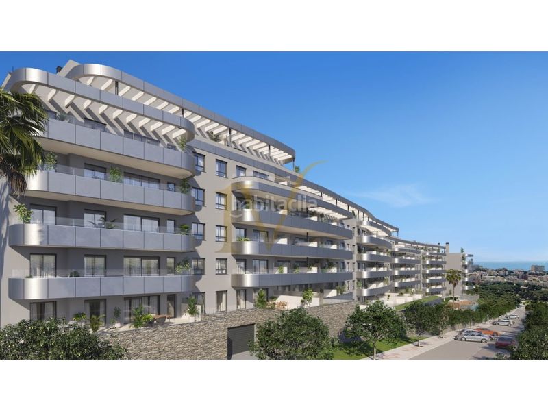 Foto 19f9d74f-6477-4fd7-834d-8401124fc99f. Apartament amb aparcament piscina a El Pinillo Torremolinos