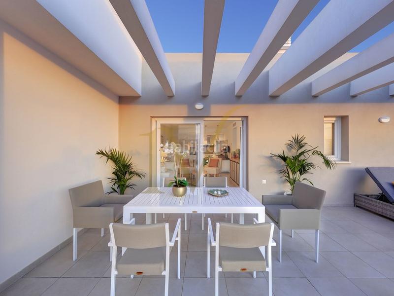 Foto 57e35c02-5dd2-4bfc-893e-6b293f30ea8d. Apartment with parking pool in Las Brisas Marbella