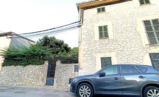 Chalet à 0. Casa de pueblo de 4 dormitorios en puigpunyent disponible para c