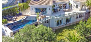 Xalet a 0. Estupenda villa de 3 dormitorios con gimnasio y oficina en venta